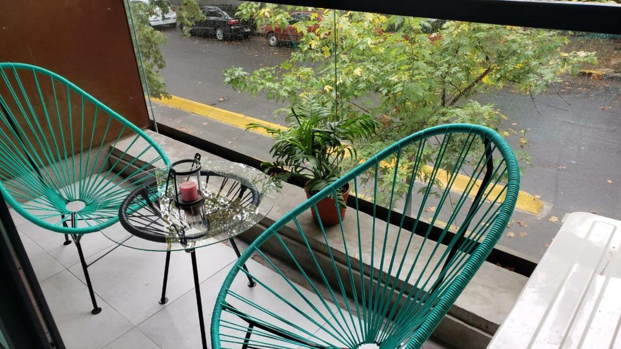 Soy Carlos, Te Espero En Palermo * Buenos Aires